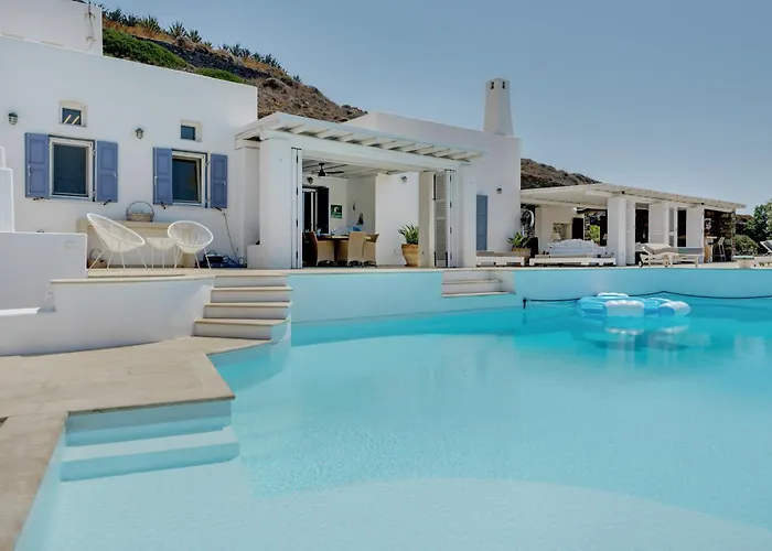 Blueros Luxury Villa