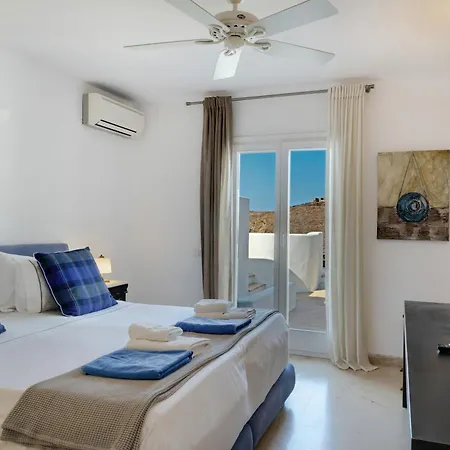 Villa Blueros Luxury *